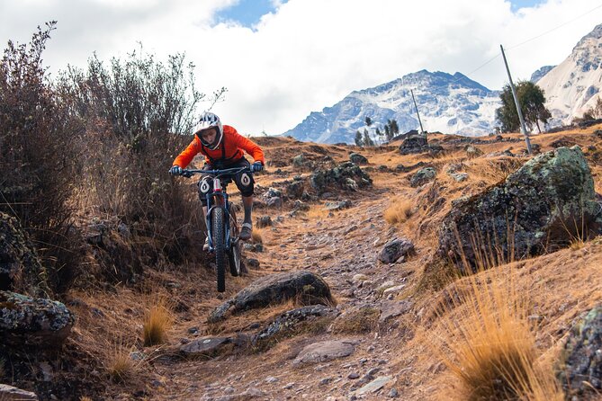 Mountain Biking Enduro - MTB Sacred Valley Lares - Getting from Cusco to Lares, and why the timing matters