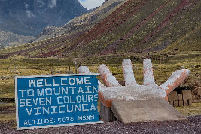 Mountain of Colors Vinincnever Full Day Tour from Cusco - Vinicunca’s colors and why the Ausangate area changes everything