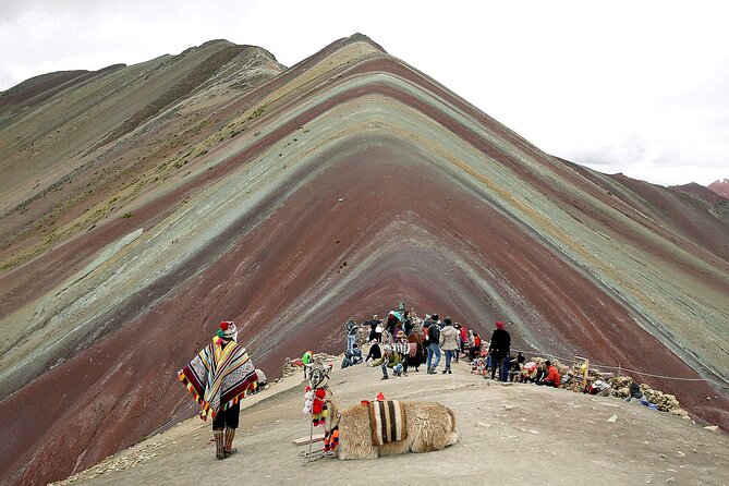 One Day Trip to Rainbow Mountain Vinicunca from Cusco - The Rainbow Mountain Hike: Ascending to 5,030 m for Summit Panoramas