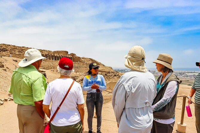 Pachacamac's Inka Pyramids Tour including Museum Small-Group - Getting there from Miraflores, plus what you see on the drive