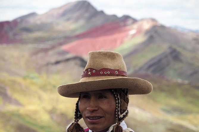 Palccoyo Rainbow Mountain tour in a group - The hike to Palccoyo Pass: 40-50 minutes uphill at 5000m