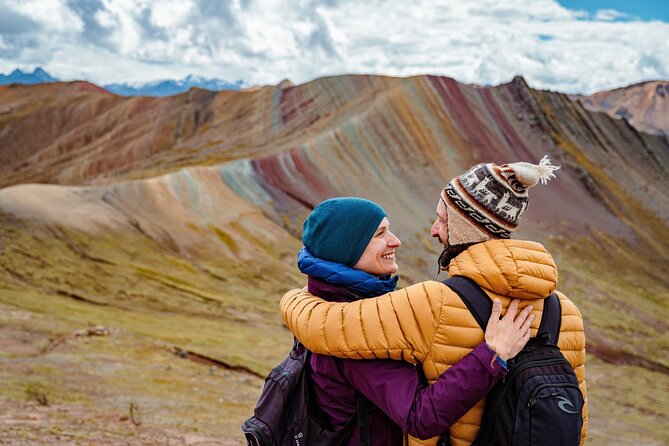 Palccoyo Rainbow Mountain Tour - Scenic Hike & Andean Lunch - The 4:00 a.m. Cusco start, then breakfast to power your hike