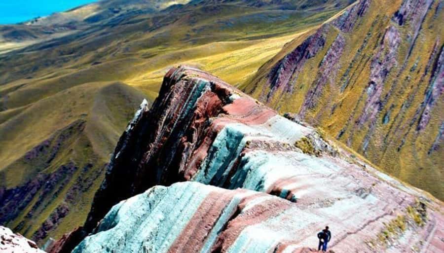 PALLAY PONCHO MOUNTAIN TREK - Why Pallay Poncho de Apu Tacllo Is a Smart Andes Goal