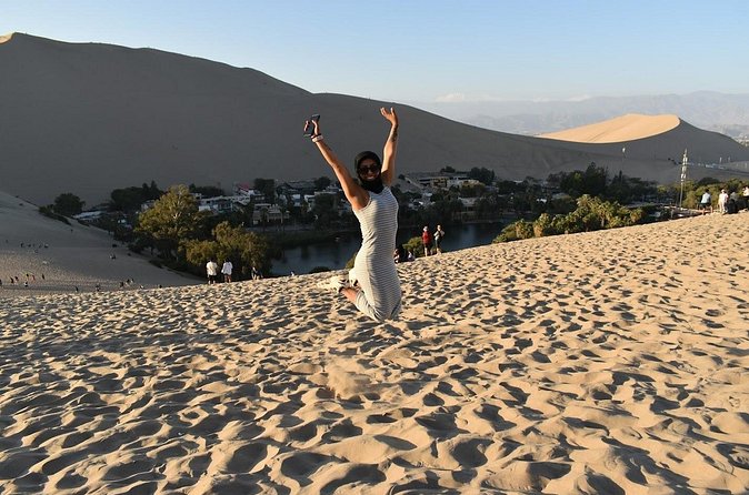 Paracas, Ballestas Islands and Huacachina Tour from Lima - Getting back to Lima on time, and why the driver matters