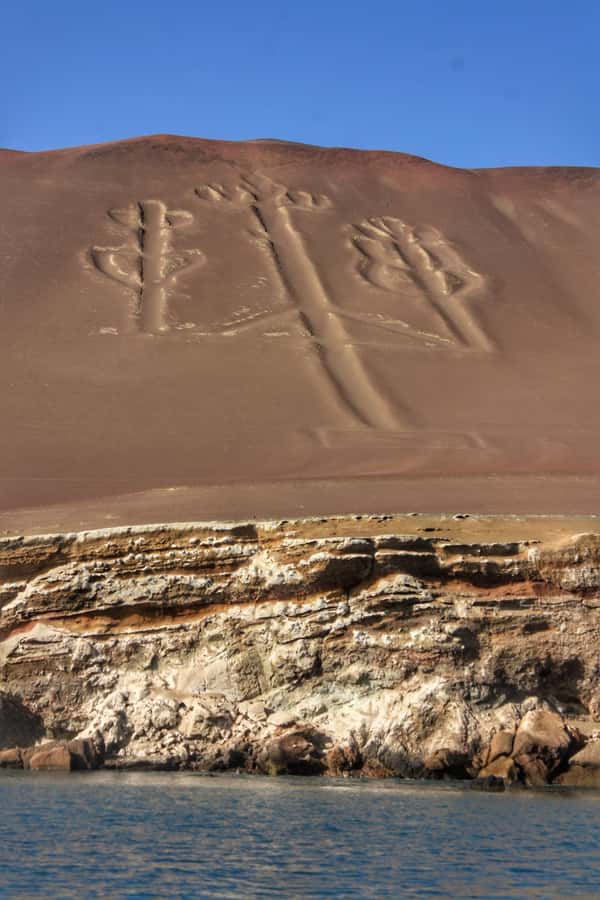 Paracas: speedboat BALLESTAS ISLANDS TOUR - What to wear and bring, because the boat can feel cold