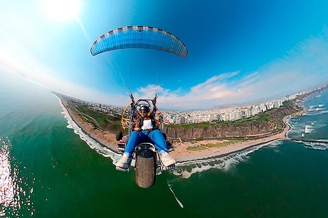 Paragliding flights in Costa Verde, Lima - What Happens on the Day: From Briefing to Takeoff