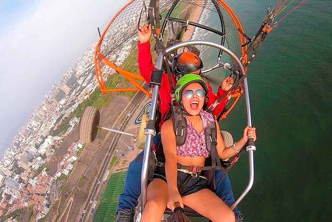 Paragliding in Lima - Costa Verde - The Video Keepsake: SD Card HD Plus a Download Link