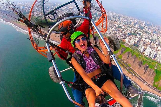 Paragliding in Lima - Costa Verde - The Flight Route That Gives You Four Districts in One Go