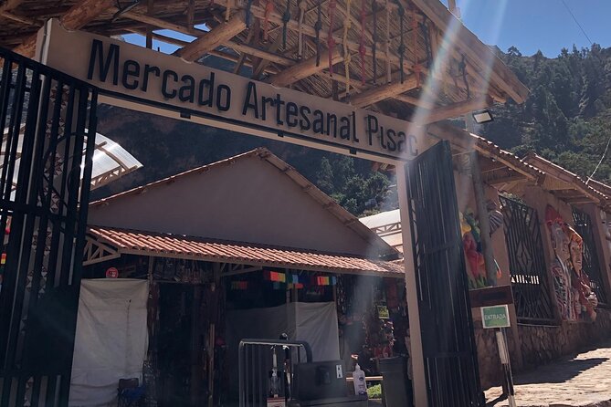 Pisac Indian Market and Ollantaytambo Fortress with Lunch - Shopping in Pisac and Ollantaytambo: Enjoy It, Don’t Get Rushed
