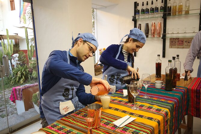 Pisco Bilingual Cocktail Class at Night - What Makes This Class Feel Different From a Basic Tasting