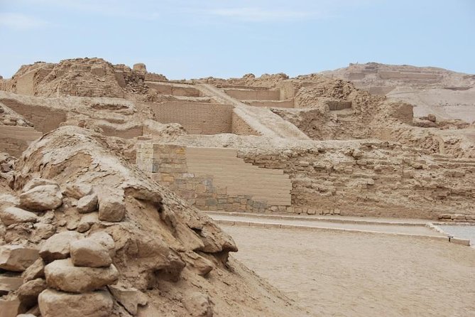 Pre Inca Temple of Pachacamac Half-Day Tour from Lima - A route with variety: pyramids, plazas, and spots your guide points out