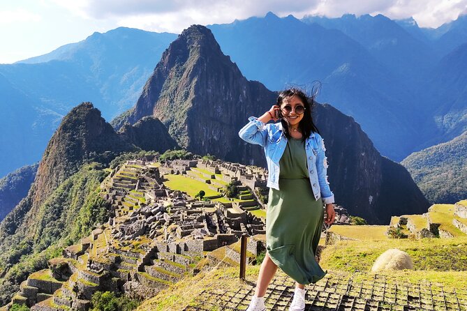 Private Day Tour to Machu Picchu - Back down to Aguas Calientes: free time for lunch and breathing room