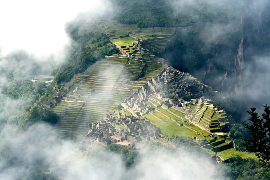 Private Guide in Machu Picchu for 3 Hours - Stops you’ll recognize fast: guardian house, 3 windows, Intihuatana, condor temple