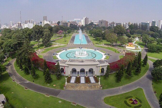 Private Lima Night Tour Including Magic Water Circuit - Comfort and logistics tips for a night in Lima