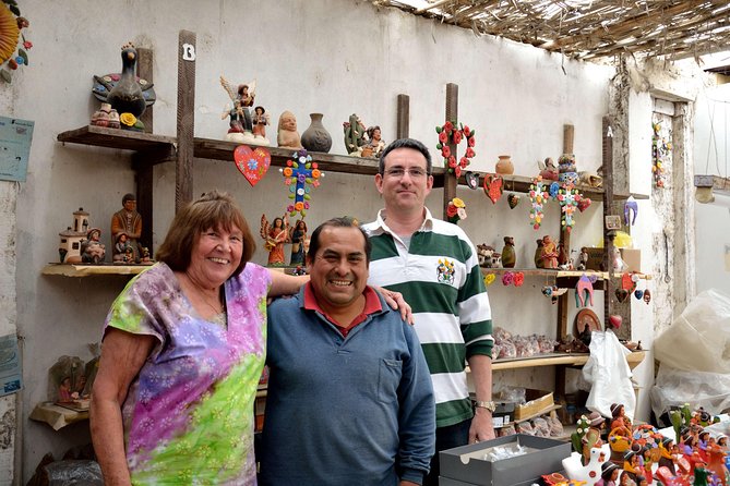 Private Local Artisans and Pachacamac Tour - What to look for when you see textiles, ceramics, and dye work