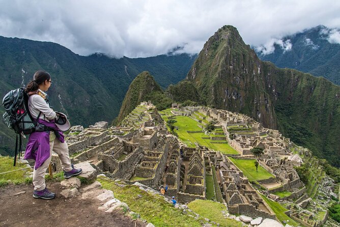 Private Luxury Machu Picchu Tour with Buffet Lunch - Private Luxury Machu Picchu for one price, one group, one plan