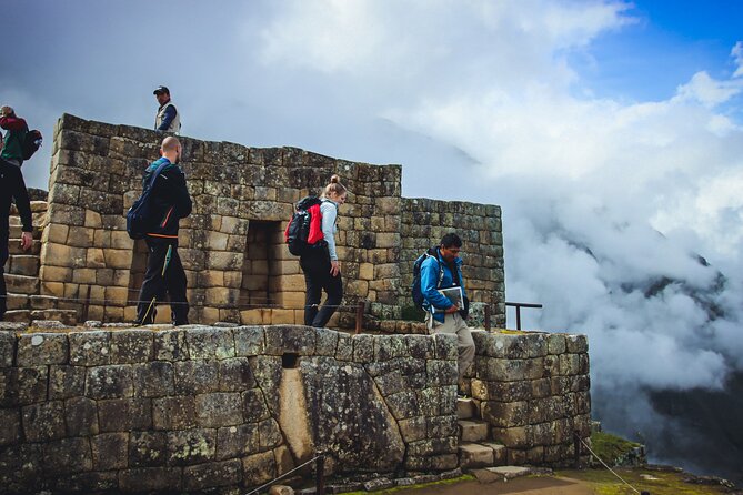 Private Machu Picchu Day Tour by Panoramic Train - Private transport to Ollantaytambo: comfort you feel at hour one