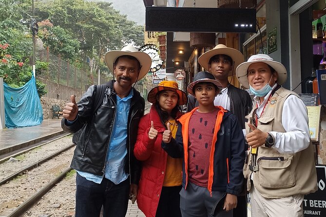 Private Professional Guide in Machu Picchu from Aguas Calientes - Your Machu Picchu walk: how circuits shape what you see