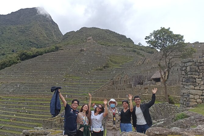 Private Professional Guide in Machu Picchu from Aguas Calientes - Who this tour fits best
