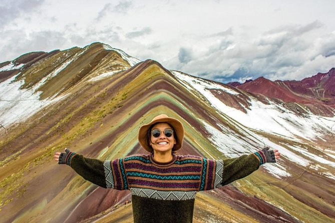 Private Rainbow Mountain Full Day Tour - Arrival around 10:45 am: seeing the colors and taking smart photo stops