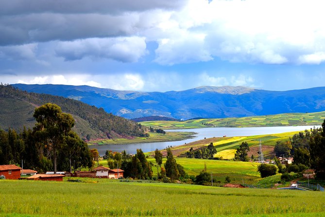 Private Sacred Valley & Machu Picchu with Vistadome Train - Huayna Picchu or Machu Picchu Mountain: choosing your extra ticket wisely