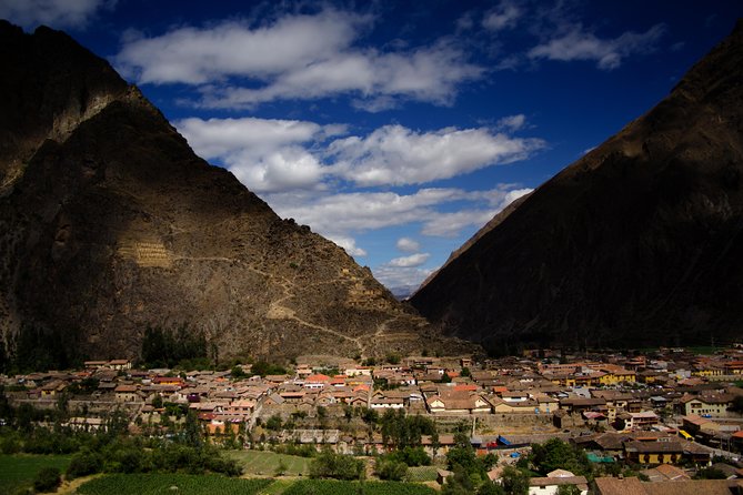 Private Sacred Valley & Machu Picchu with Vistadome Train - Maras salt mines: 3,000 pools and a daily rhythm