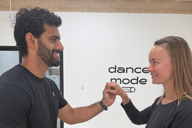 Private Salsa and Bachata Lessons in Lima for Beginners - Where You Meet: Bachata Studio in Miraflores