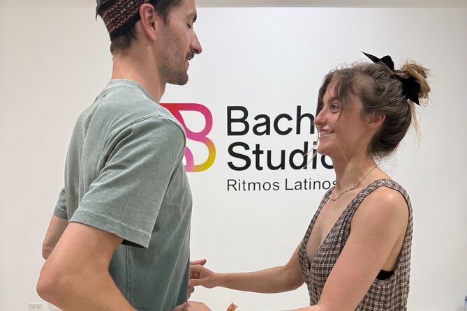 Private Salsa and Bachata Lessons in Lima for Beginners - How the 1-hour lesson usually flows (and what to focus on)