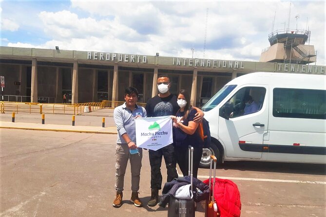 Private Shuttle Transfer from Cusco Airport (CUZ) to Hotels in Cusco - How the airport pickup works at Velazco Astete Airport (CUZ)