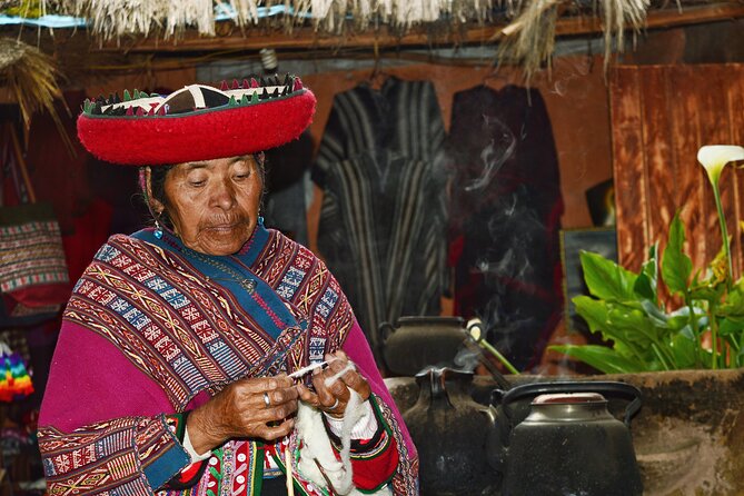Private Tour 2 Days 1 Night Sacred Valley and Machupicchu by Train - Price and logistics: what you are paying for in the $559 per person