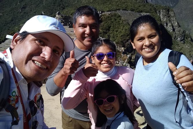 Private Tour Guide in Machupicchu from Aguas Calientes. - Private Guide From Aguas Calientes: Less Stress, More Looking