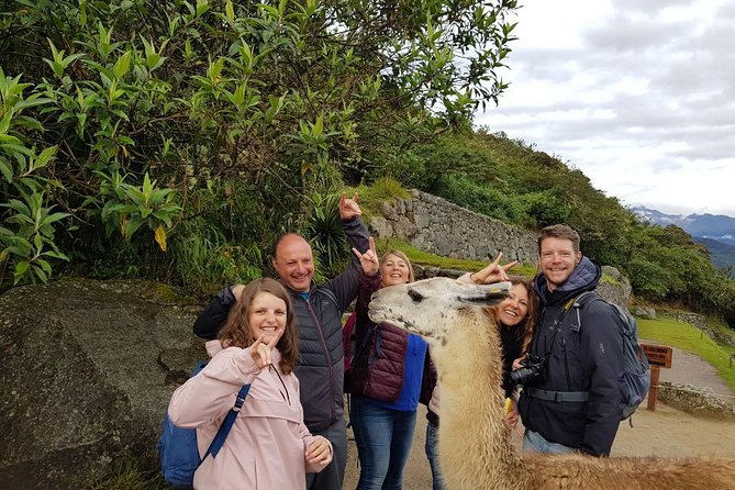 Private Tour Machu Picchu - Full Day from Cusco - The ride back: bus down from Machu Picchu and train to Cusco