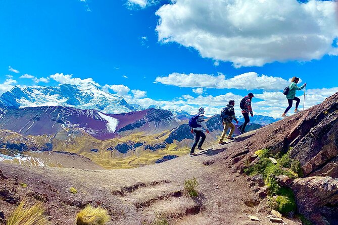 Private Tour Rainbow Mountain + Red Valley + LUNCH - Phulllawasipata Lunch Break, Then Back to Cusco
