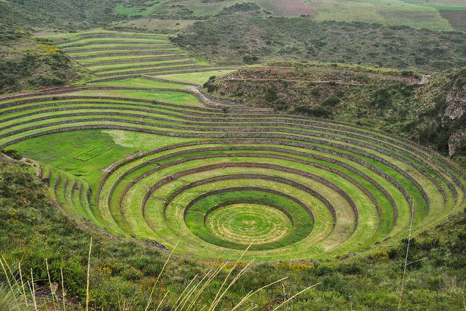 Private Tour Sacred Valley, Chinchero, Maras Moray, Ollantaytambo - Pisac: Terraces and a Cemetery Area Worth Pausing For