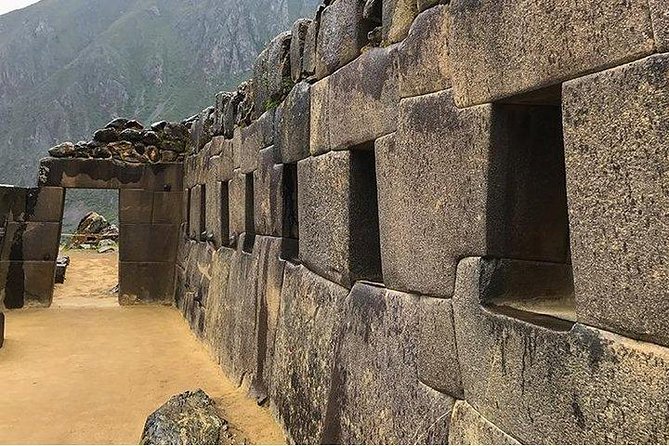 Private Tour Sacred Valley, Chinchero, Maras Moray, Ollantaytambo - Chinchero: Wool Work and Archaeology in One Stop