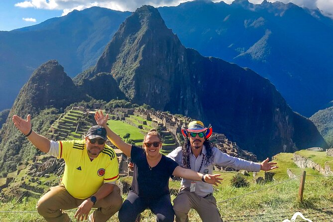 Private Tour to Sacred Valley and Machu Picchu from Cusco - Sacred Valley Classics in One Big Day: Chinchero, Maras, Moray, and Urubamba lunch