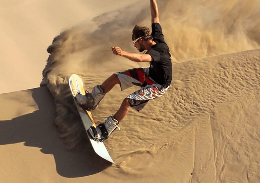 Pro Sanboarding or skiing in Huacachina from Lima - Day trip - Lunch in the Huacachina Oasis: A Break From Motion