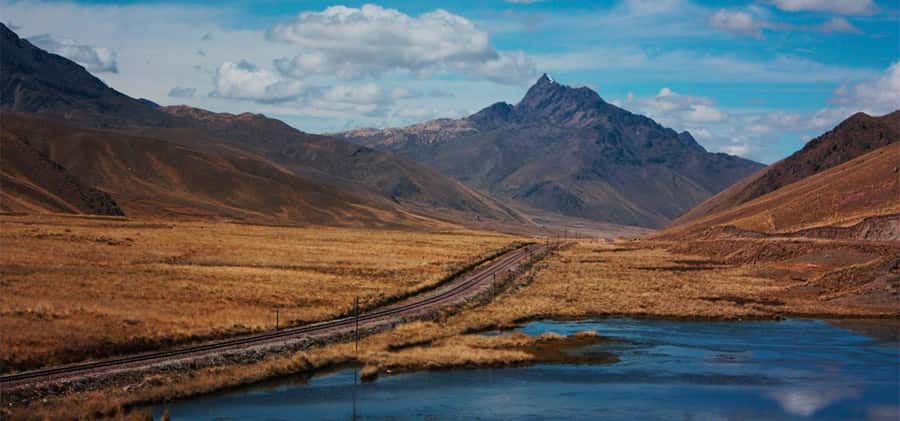 Puno: Full-Day Route of the Sun Tour to Cusco with Lunch - Start in Puno, then hit Pucará Museum for the Andean origin story