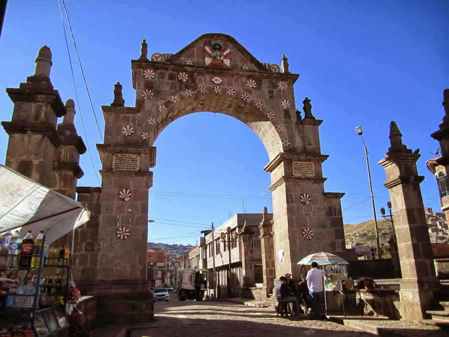 Puno: History and Culture Walking Tour - Manco Capac Monument: A Quick History Moment in the City