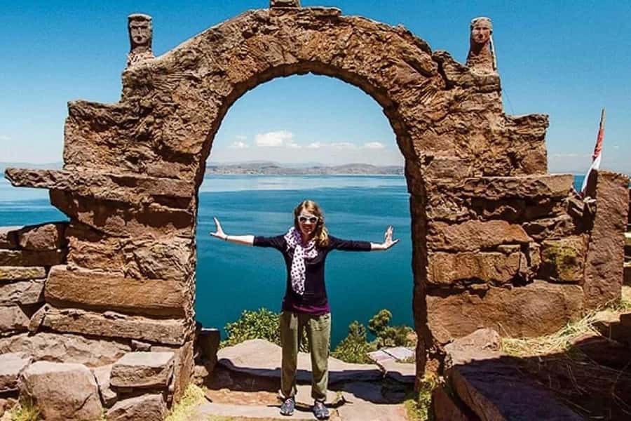 Puno: Uros and Taquile Islands Full-Day Tour with Lunch - From Puno to Lake Titicaca, here’s how the day really flows