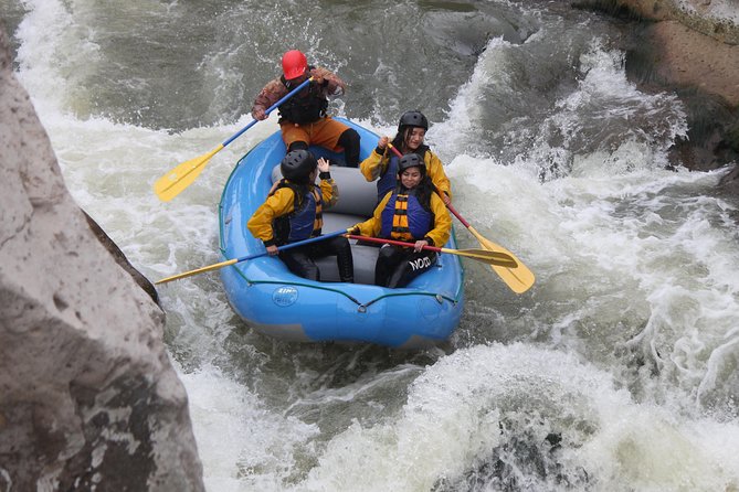 Rafting Río Chili - Getting to Kanuwa Rafting, gearing up, and your safety chat