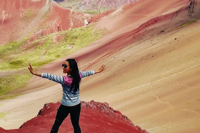 Rainbow Mountain 1 day Tour - The descent, restaurant stop, and buffet lunch that ends the loop