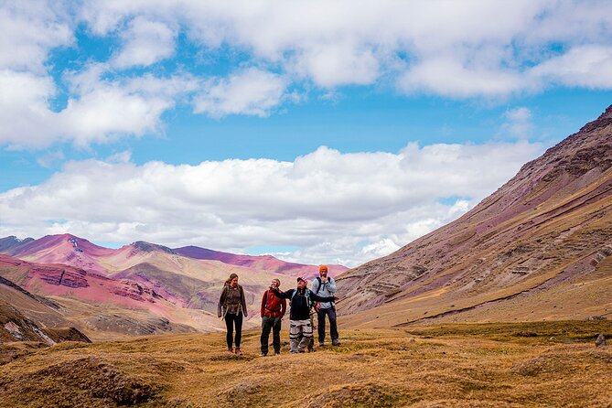 Rainbow Mountain and Red Valley Hike - 2 Days / 1 Night - Day 2: the early Vinicunca push, then Red Valley observatories