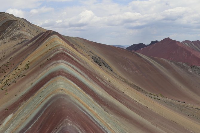 Rainbow Mountain Beat-the-Crowd: Exclusive 8 AM Departure - Snacks, Cusipata lunch, and the end-of-day rhythm