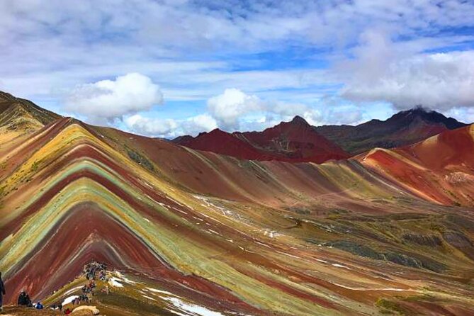 Rainbow Mountain Day Trip from Cusco Vinicunca Adventure - The 7 km climb: what the hike really feels like