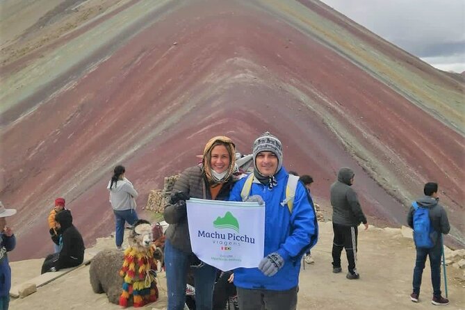 Rainbow Mountain Full Day Trek - Cusco Pickup, Checacupe Ride, and Breakfast Between the Mountains