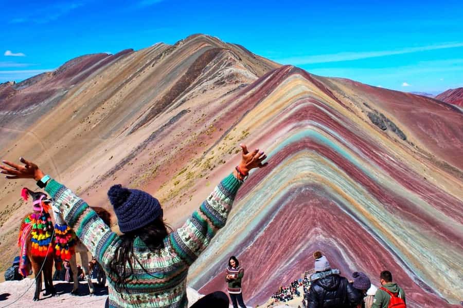 Rainbow mountain horseback riding tour + Buffet Lunch - Horses for the ascent, and what to expect when reservations are not guaranteed