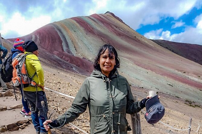 Rainbow Mountain / Rainbow Mountain - Entering the zone: what Rainbow Mountain is really like