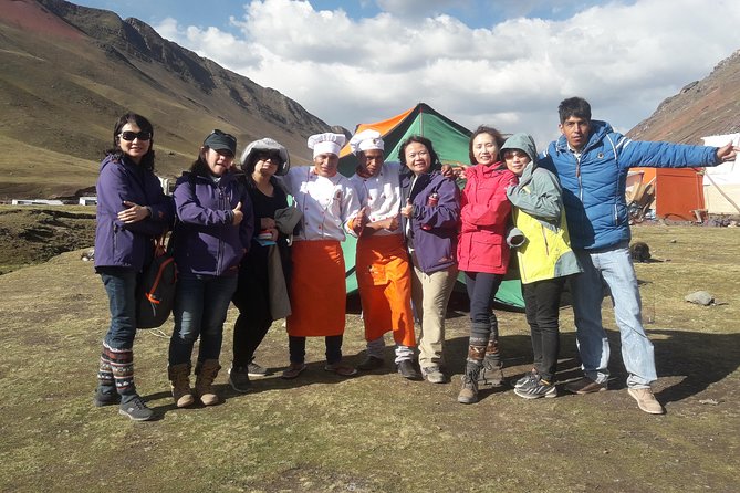 Rainbow Mountain Tour Vinicunca (Full Day) - Breakfast and buffet lunch: the comfort part of a tough day