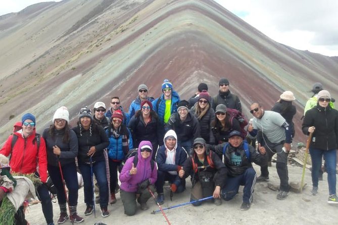 Rainbow Mountain Vinicunca - Cusco - Altitude safety you can actually use: oxygen, blankets, and a first aid kit